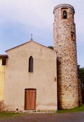 Pieve romanica a Pacina