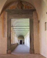 Il chiostro del Certosa di Pontignano